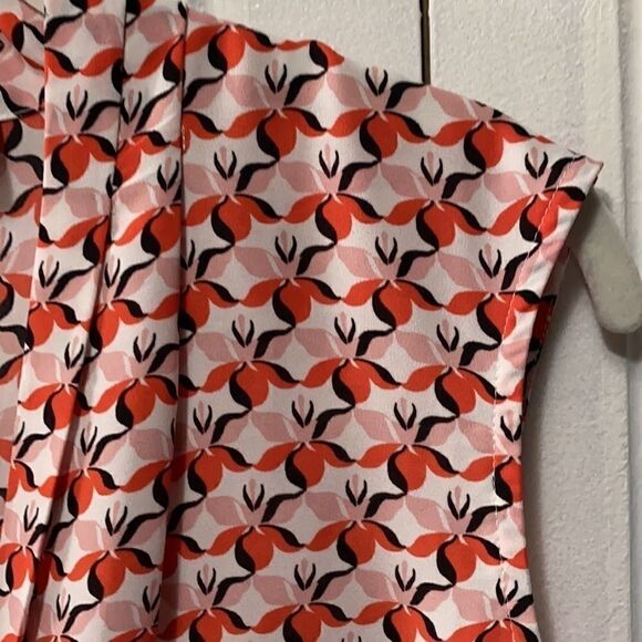 Halogen V-Neck Print Sleeveless Top Blouse size XS - Picture 4 of 7